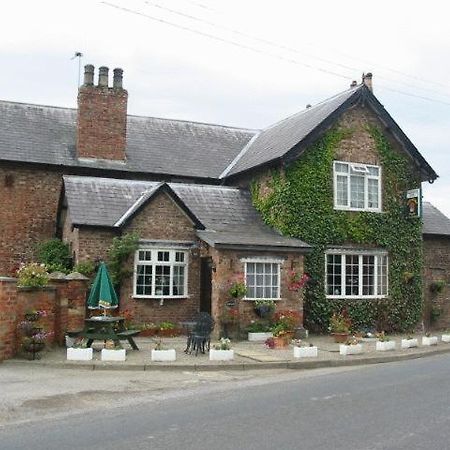 Hotel Thompsons Arms Flaxton Exterior foto