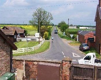 Hotel Thompsons Arms Flaxton Exterior foto